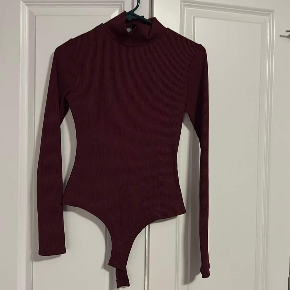 Lulus Maroon Turtleneck Bodysuit BNWT Size S